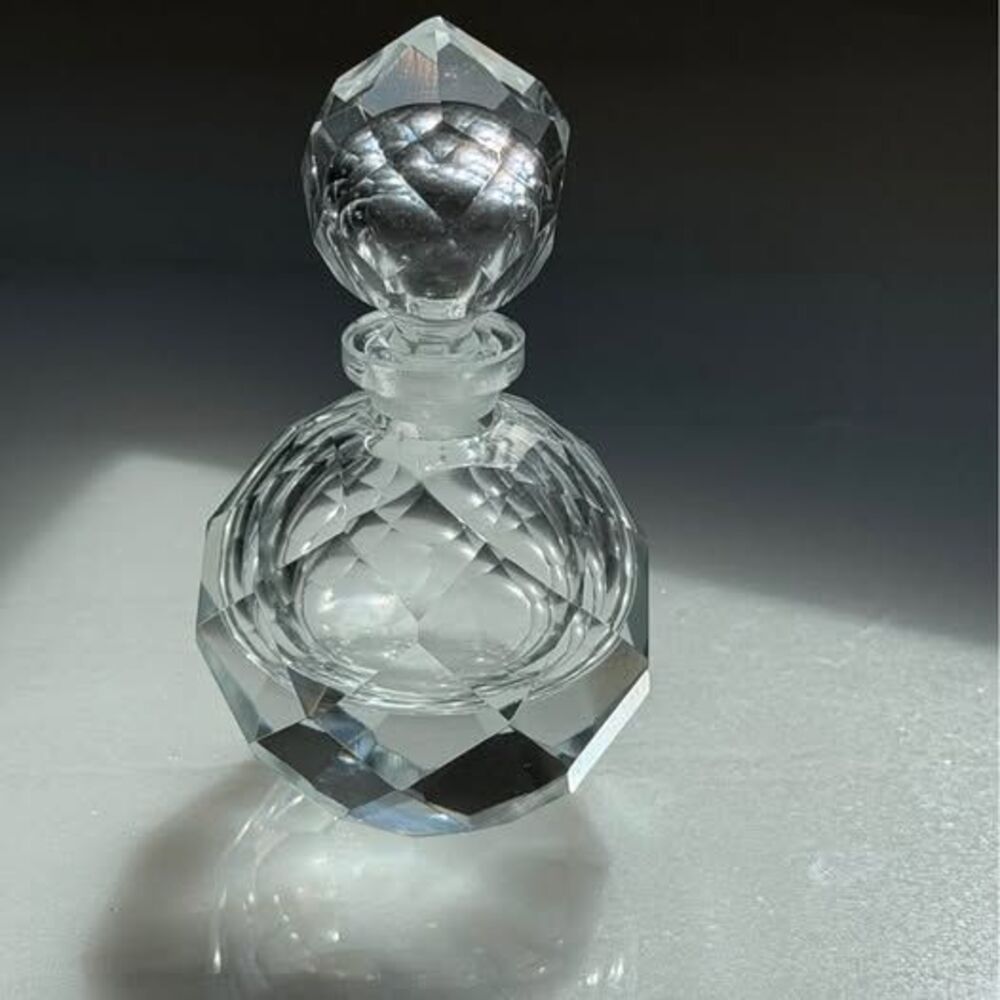 Vintage I.W. Rice Irice faceted glass perfume bottle